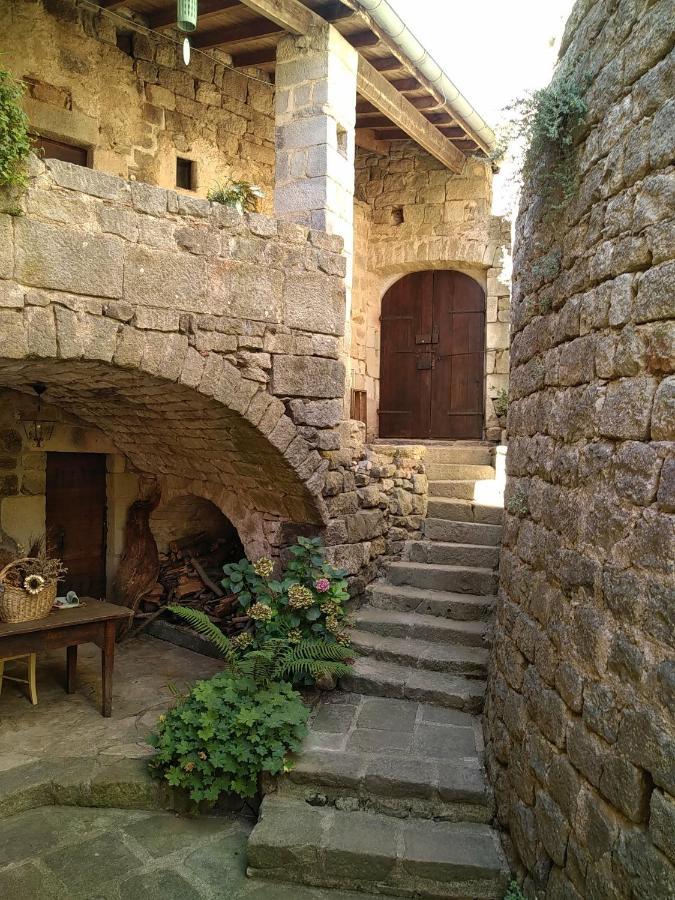 Oracines Du Calme Maison Helianthy Sanilhac  Экстерьер фото